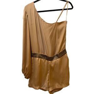 Gold one sleeve short jumpsuit BRAND NEW with tags. It’s just a gorgeous piece.